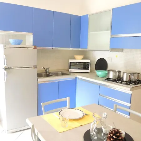 Two-bedroom Flat With Balcony And Private Garden - By Beahost Bibione